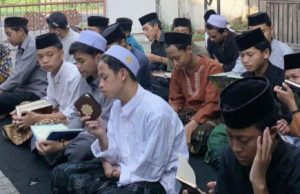 Libur Lebaran Usai, Puluhan Santri PBI Giri Majdi Balik ke Pondok