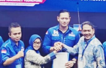 Rekom Demokrat jatuh ke Pasangan Mundjidah Sumrambah di pilkada Jombang 2024