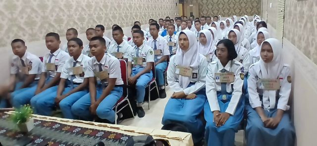 2025 07 22 kader anti narkotika dan pembagian seragam capaska (41)